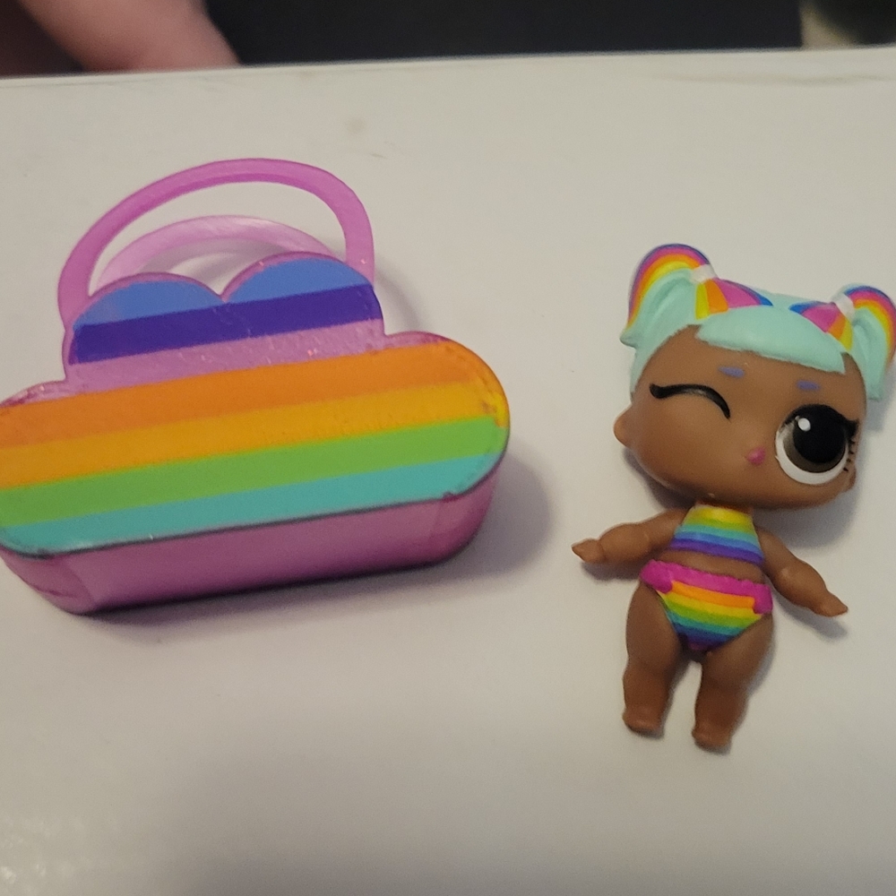 Lol lil sis rainbow raver RARE